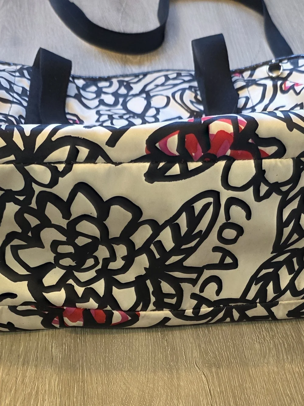 Coach Poppy Floral Daisy Graffiti Shoulder Bag Tote Black White F16583